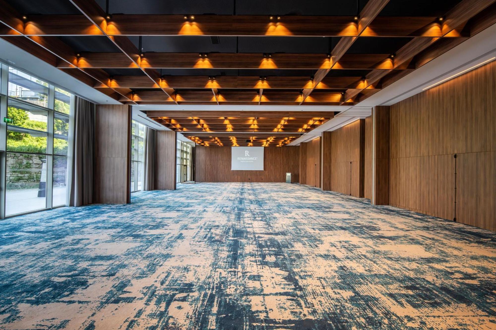 Renaissance Porto Lapa Hotel Exteriör bild The ballroom